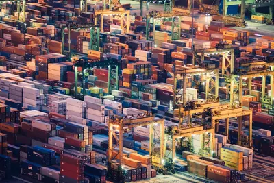 🐳 Running Containers with Podman: Simple Guide