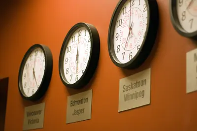 🕒 Setting Up Alpine Linux Time Zone Configuration: Simple Guide